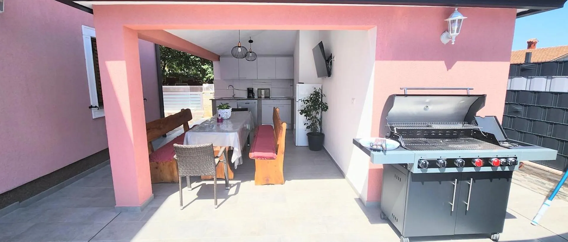 Apartmani Radmila 0*, Nova Vas (Porec)